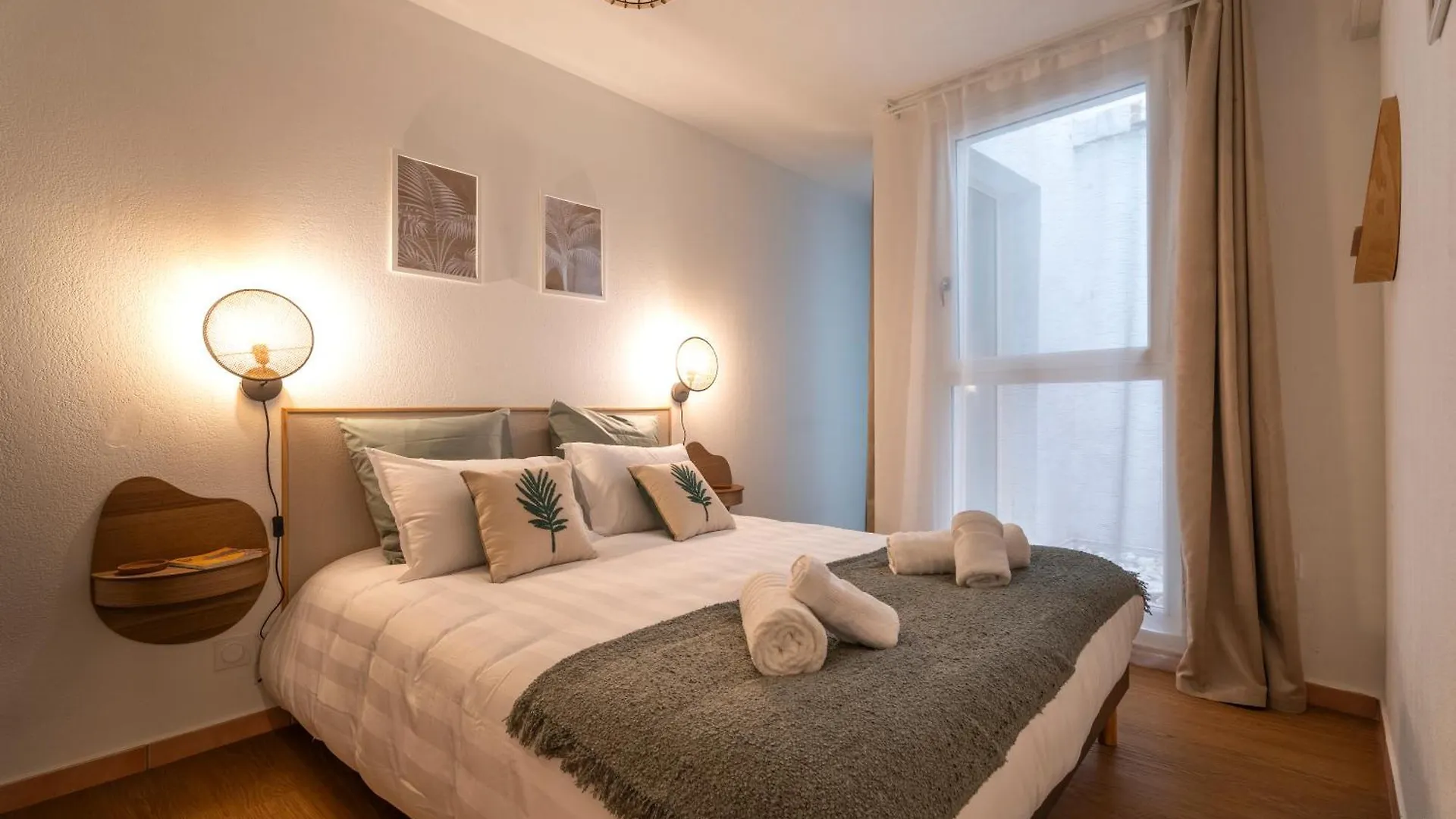 Le Palmae, Appartement Cosy, Coeur De Ville, Climatise Hyeres